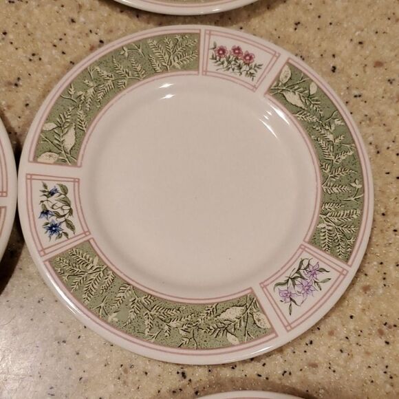 Vintage Sakura Floral Garden 1997 Plates 6 1/2" - Picture 6 of 9